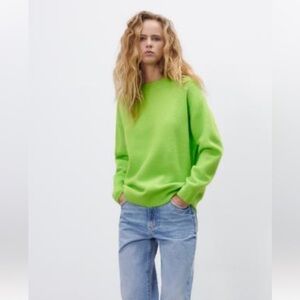 Zara Bright Green Crew Neck Sweater